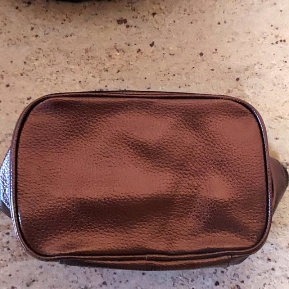 NEW-🤎 Bare Escentuals Makeup/Cosmetics Bag.  Color-Bronze Matalic - Picture 7 of 11